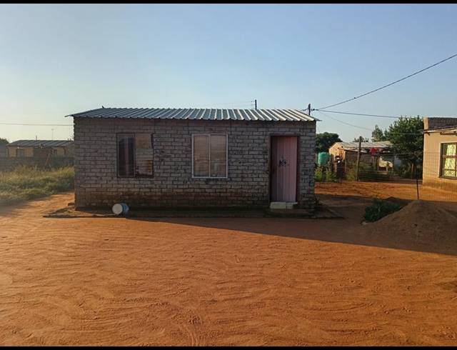 2 BEDROOM HOUSE FOR SALE IN MATHIBESTAD